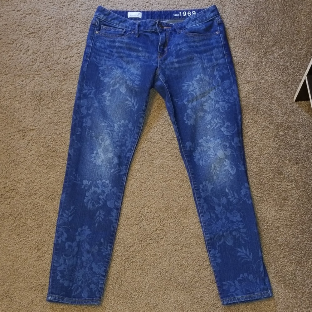 Gap Jeans